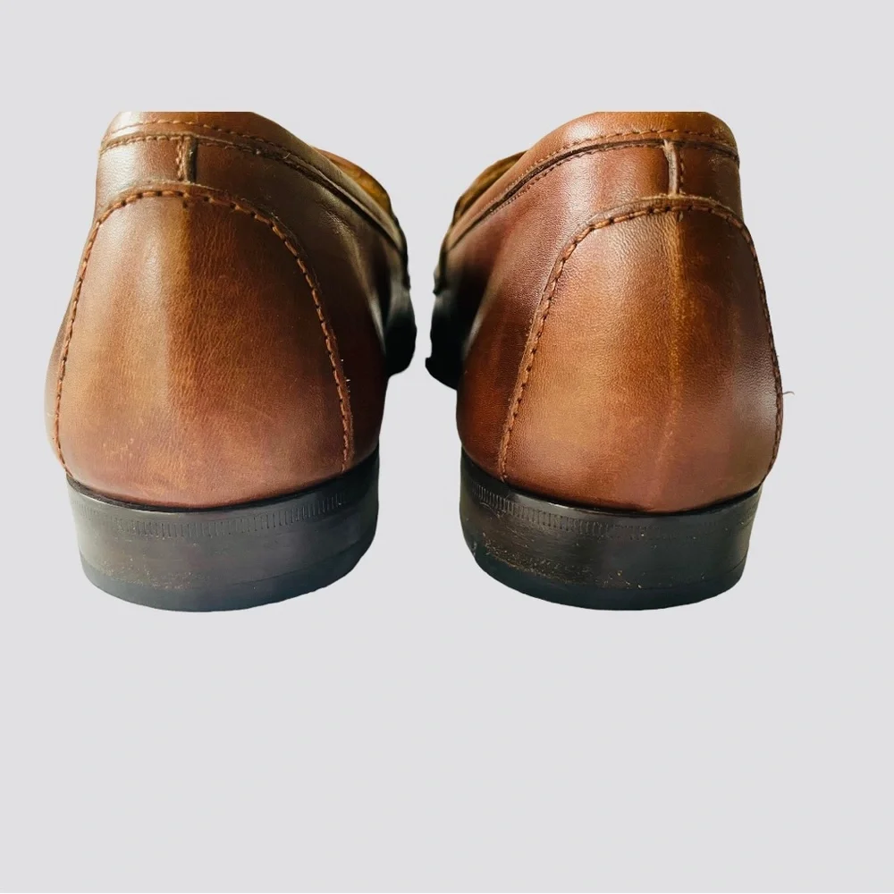 BRUNO MAGLI COGNAC TASSEL LOAFERS SIZE 10.5 M